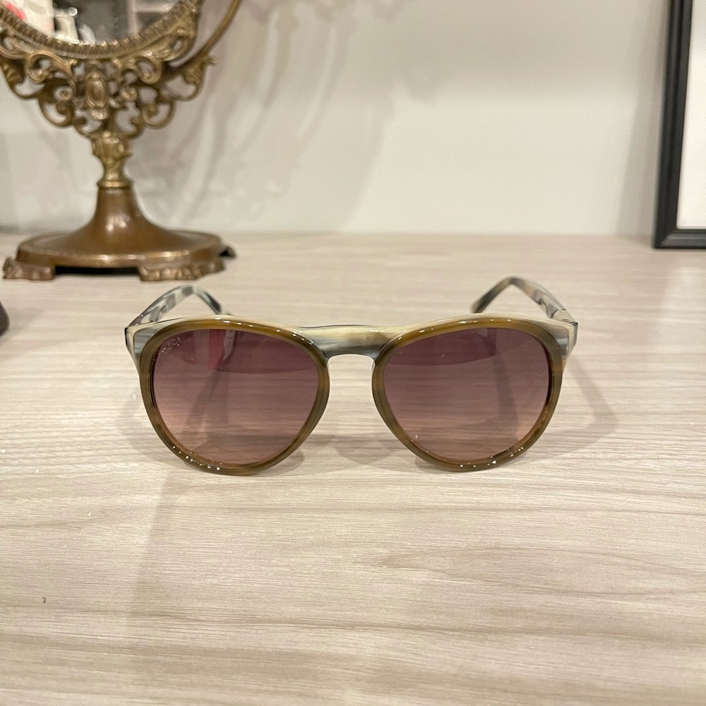 Gucci Olive Round Sunglasses - Picture 5 of 9